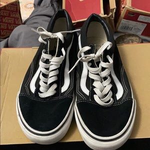 Men Size 10 Ol School Vans